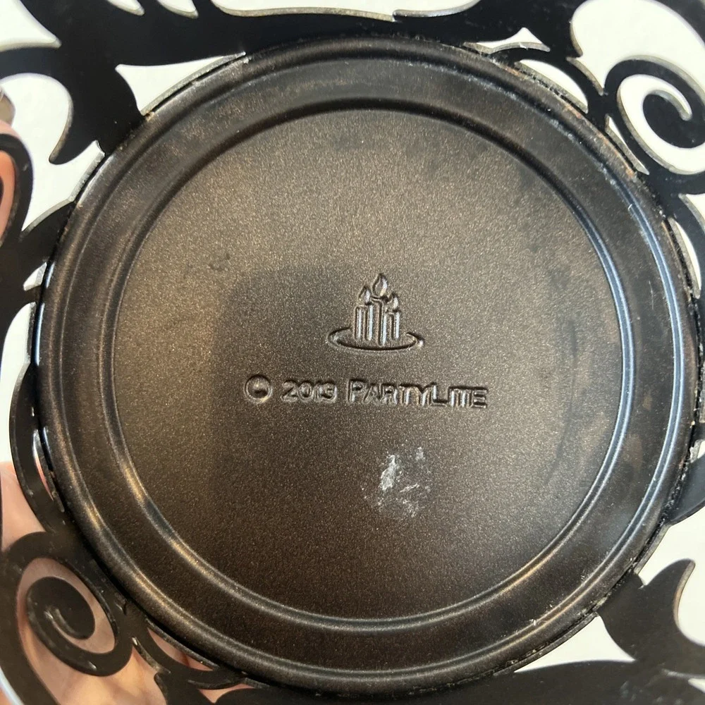 PartyLite‎ Rustic Swirl 3 Wick Candle Jar Holder Antique Bronze 2013 Retired EUC - Picture 7 of 9